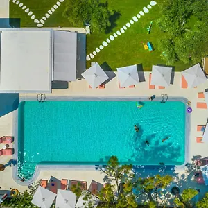 Cocoοns Luxury & Ξενοδοχείο Φούρκα