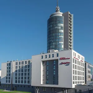 Hampton By Hilton West 3*, Münih Almanya