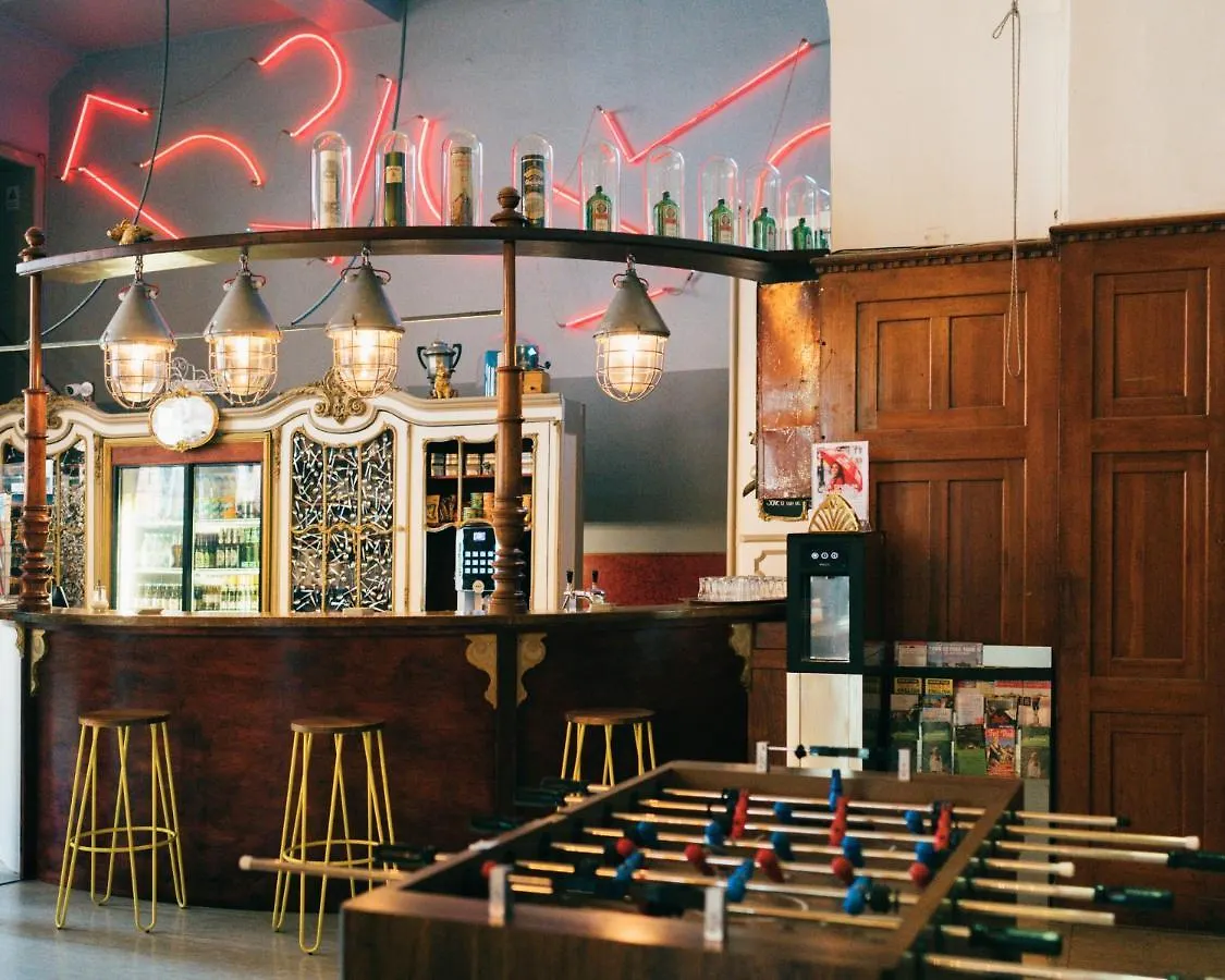 Three Little Pigs Hostel - Your Berlin Castle