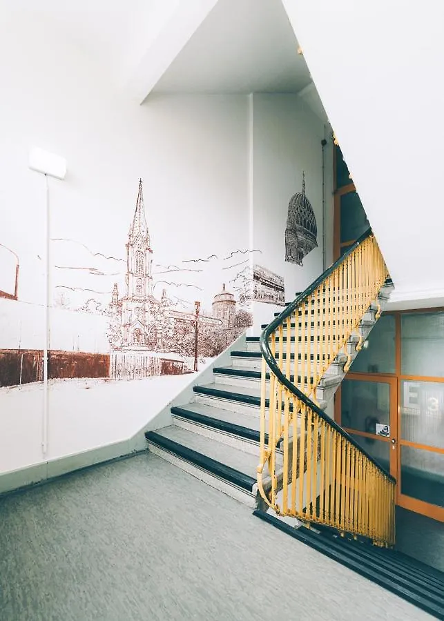 Three Little Pigs Hostel - Your Berlin Castle